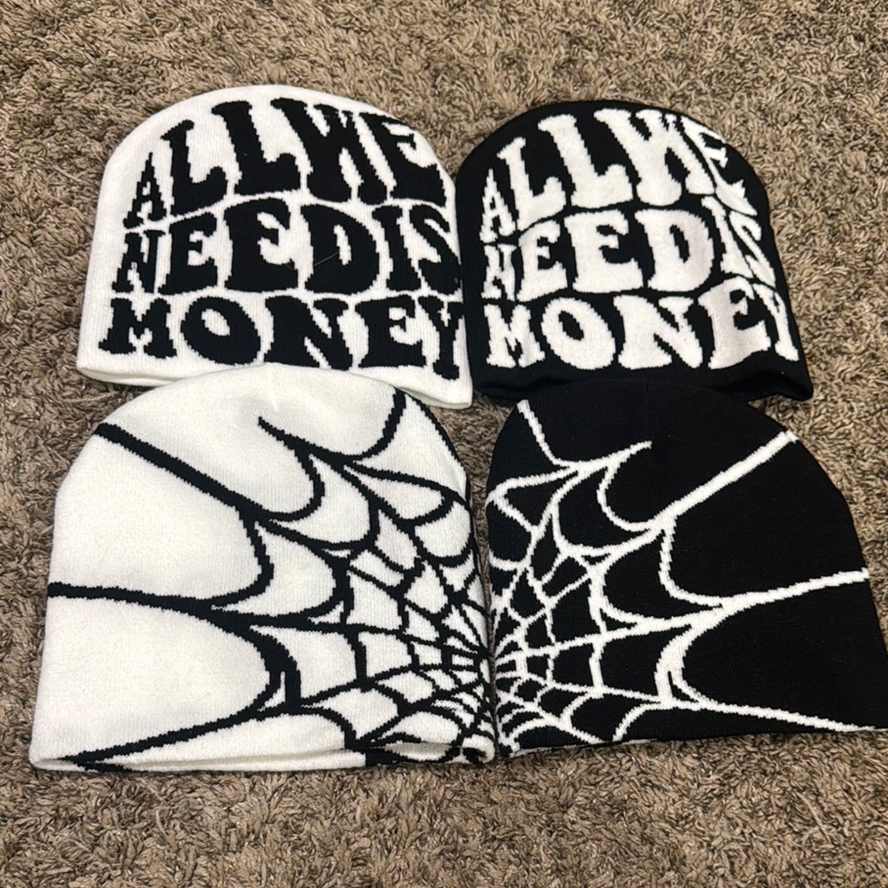 Stylish Black and White Graphic Beanie Set
